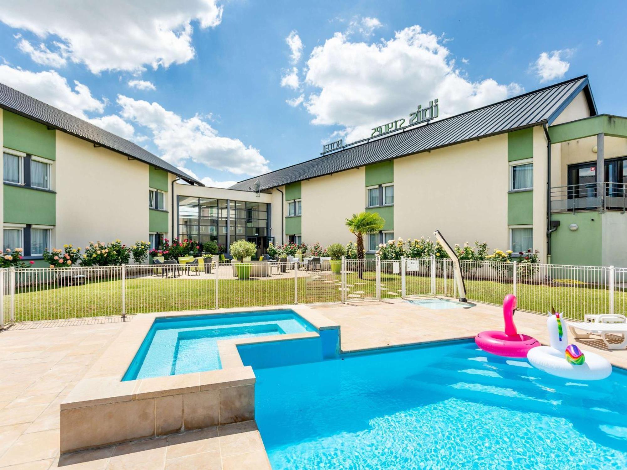 Hotel Ibis Styles 3*